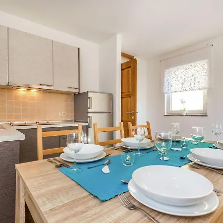 Charming Home With Swimming Pool Holiday home Dramalj