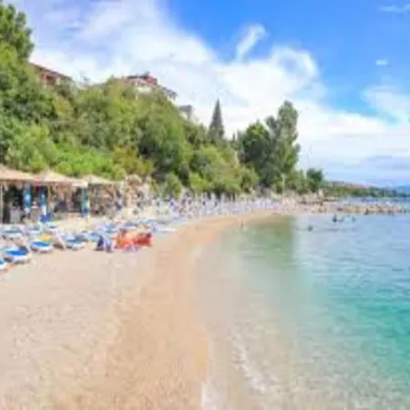 Charming Home With Swimming Pool Dramalj